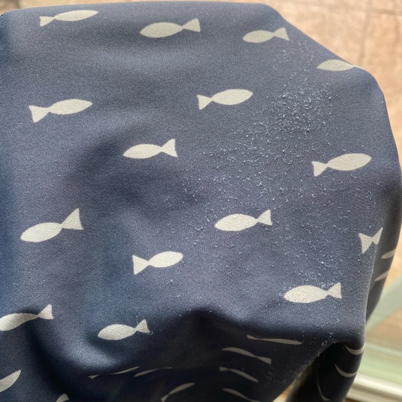 Tea Collection fish short sleeved rashguard - Picture 5 of 5